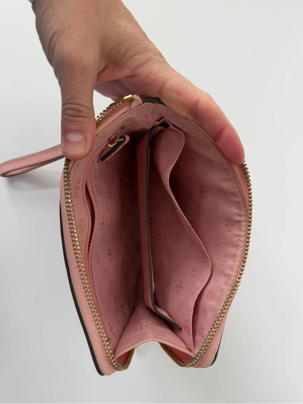 Tory Burch Saffiano Leather Wristlet Wallet in Blush Pink
